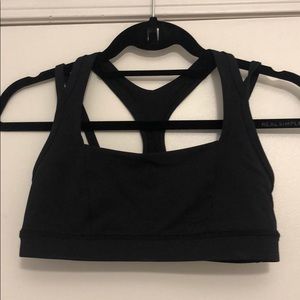Lululemon sports bra